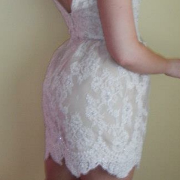 Sherri Hill Lace Dress - Style 2957 - Picture 6 of 6